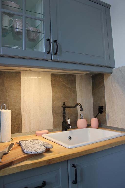 Ovaros Apartman Veszprem Bagian luar foto